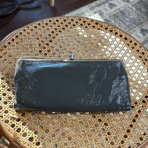 HOBO  clutch/wallet